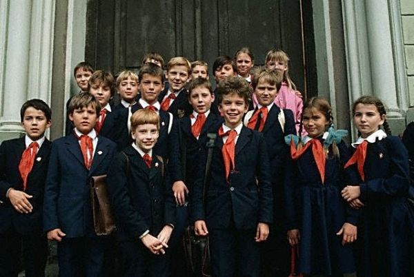Мода в СССР: как одевались советские дети (68 фото)